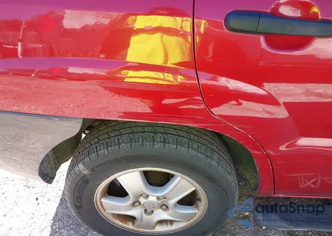 2008 Kia Sportage Lx z USA, uszkodzony, nr VIN KNDJF724687528933